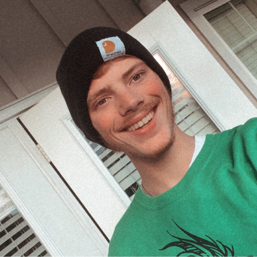 Meet your Posher, Lee